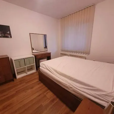 Charming,1 Bed At Park View Complex * Банско